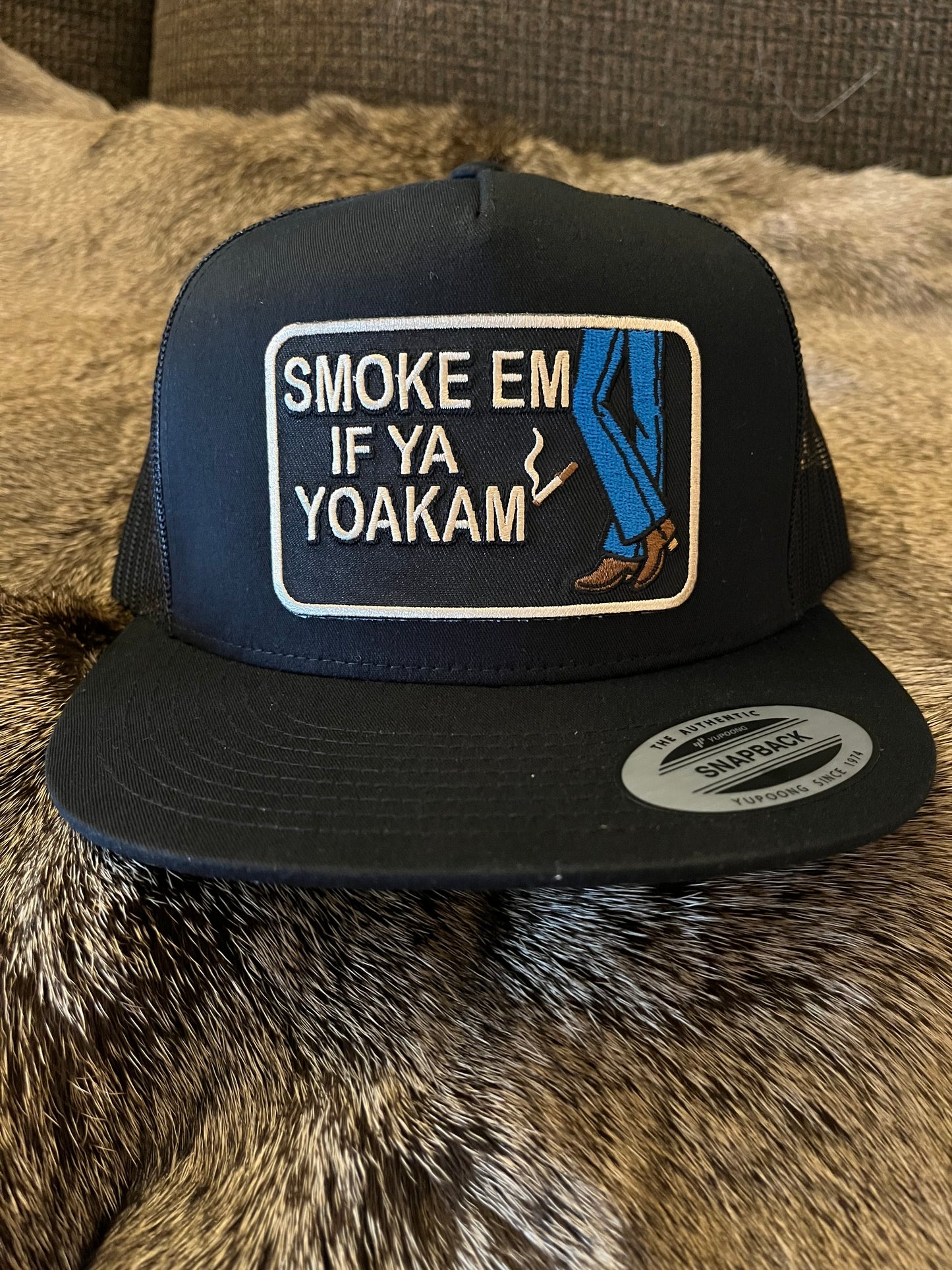 Smoke em if ya Yoakam black yupoong 6006